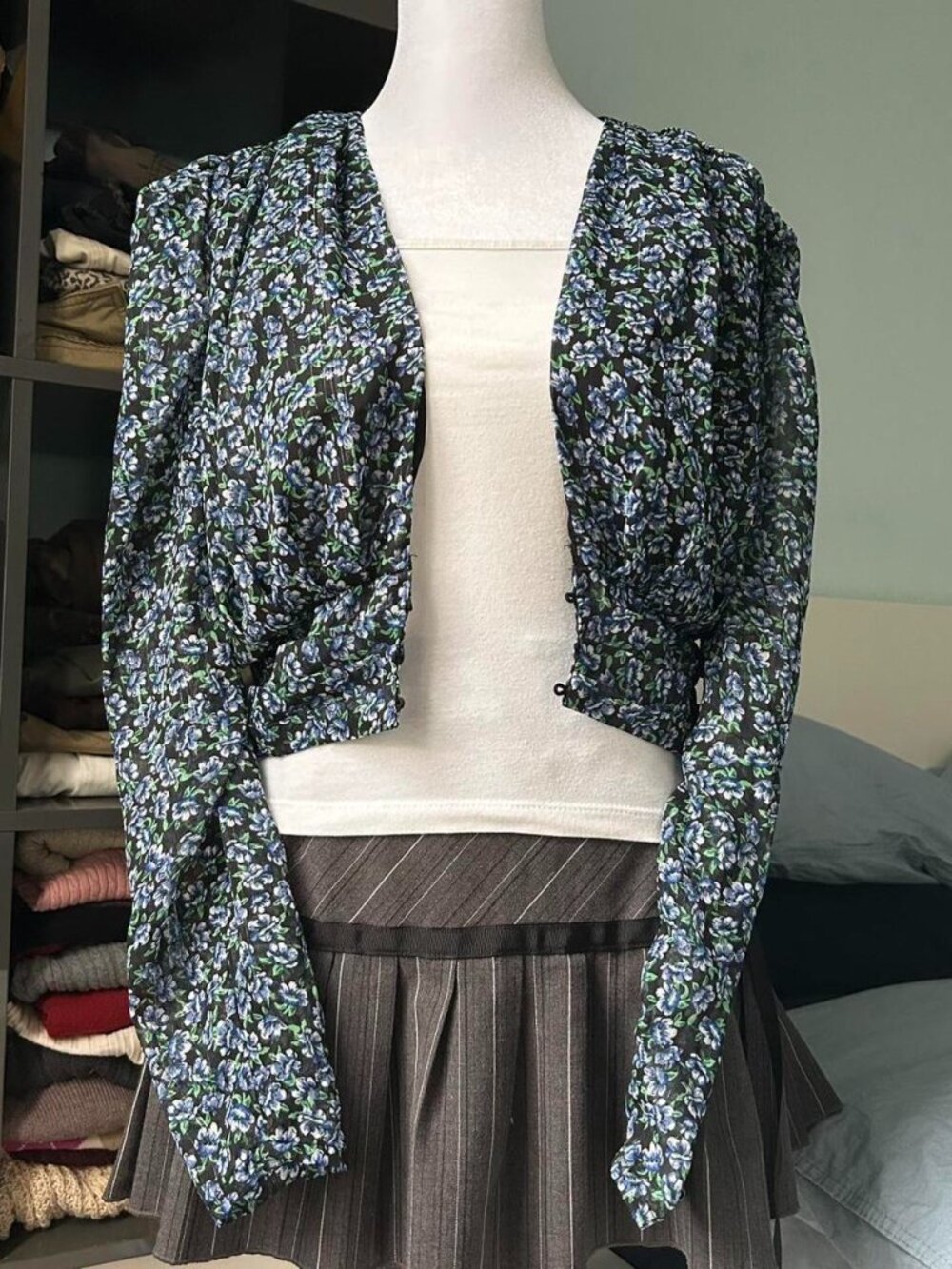 Rihoas Blue Floral Top/Layering Piece